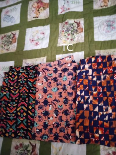 Brand New LuLaRoe TC Leggings 10 each fit size 12 to 18 - Thumbnail 4