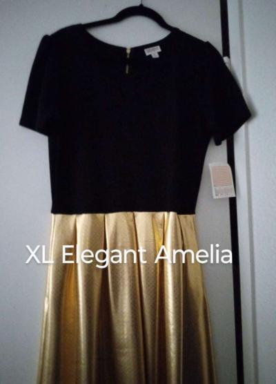LuLaRoe Elegant XL Amelia 35     Retails for 86