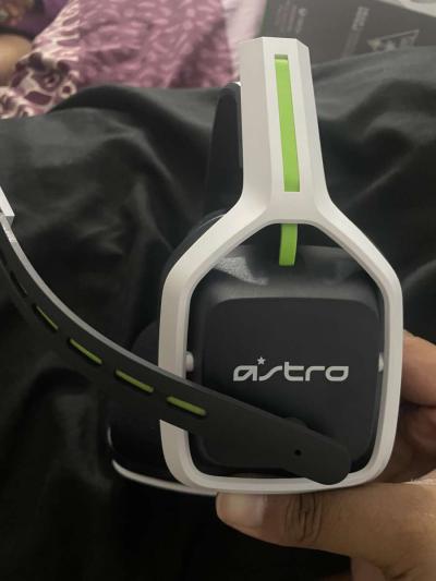 Wireless headset - Thumbnail 3