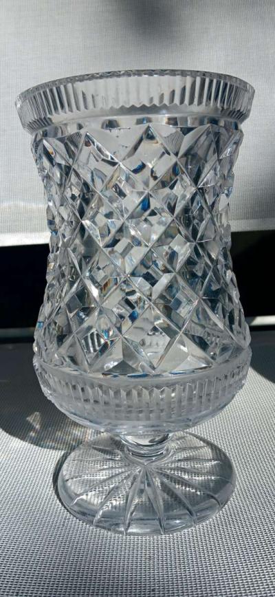 vintage thick crystal vase - Thumbnail 2