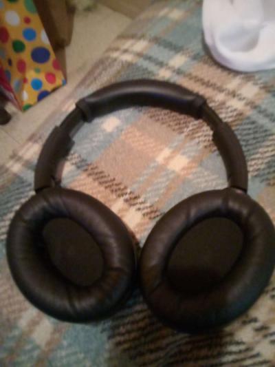 Bluetooth headphones - Detroit, Michigan