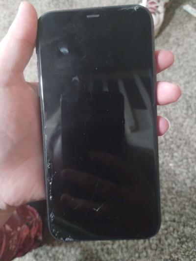 iPhone 11 locked - Burton, Michigan