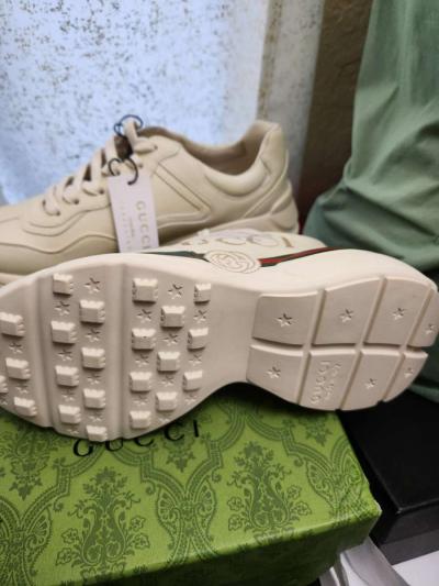 Gucci Sneaker size 7 - Thumbnail 2