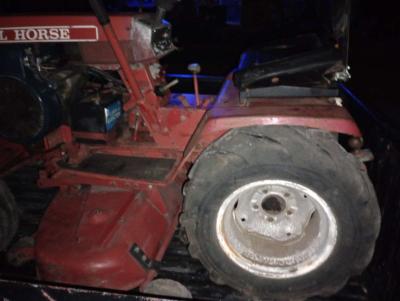 wheel horse riding mower - Thumbnail 5