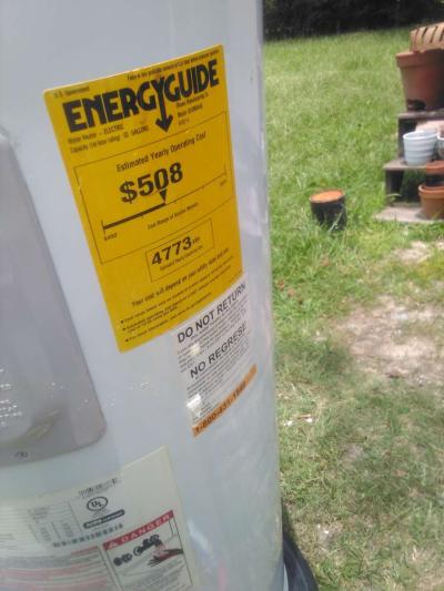 GE hot water heater - Thumbnail 3