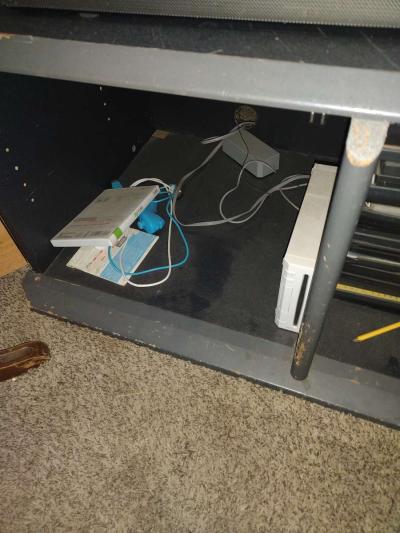 Wii console - Thumbnail 2