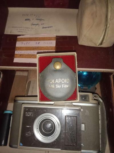 2 Original Antique Polaroid Cameras model J33 n 95B - Thumbnail 5