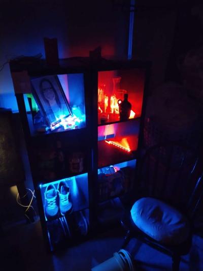 LED Book Shelfs - Thumbnail 2