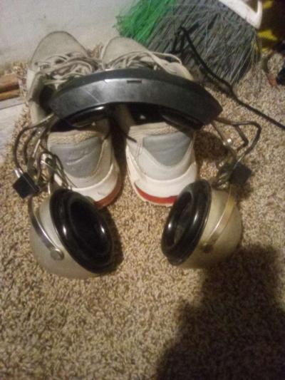 antique headphones - Thumbnail 3