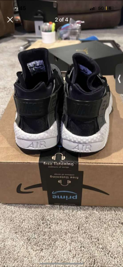 Mens Nike Hurcahes Size 10 - Thumbnail 3