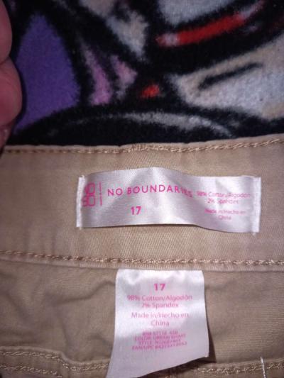 jr size 17 shorts - Thumbnail 3