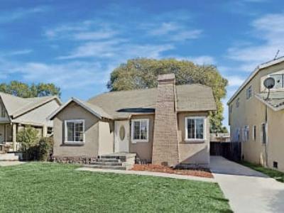 BEAUTIFUL SINGLE FAMILY HOME FOR RENT - Thumbnail 3