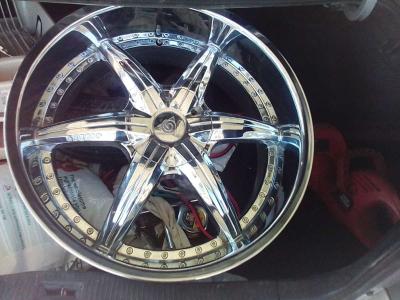 22inch universal rims - Thumbnail 2