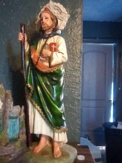 statues of saints - Thumbnail 3