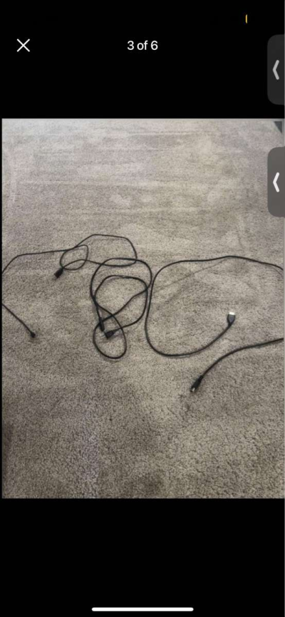 PlayStation 4 Slim 500 GB with blue controller and 5 games - Thumbnail 4