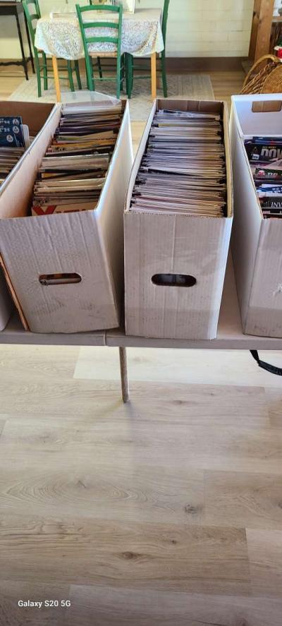comic book long boxes assorted comics local pickup only - Thumbnail 3