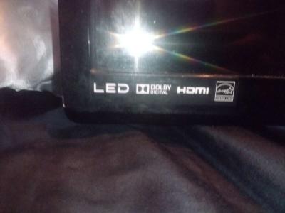 sanyo flat screen TV - Thumbnail 2