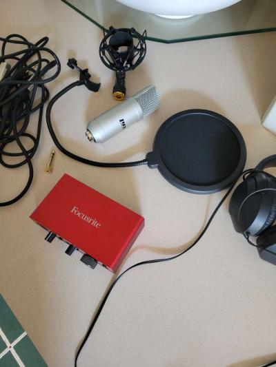 studio equipment - Thumbnail 2