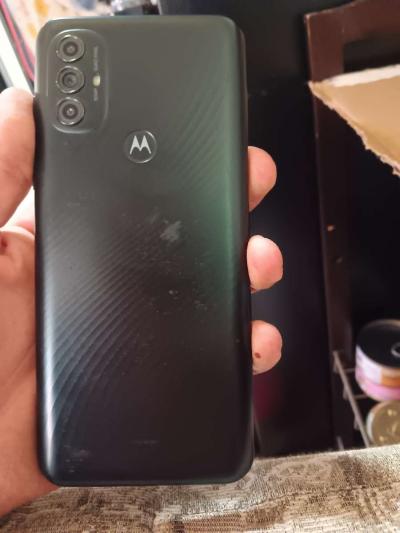 Motorola g power 64GB 2022 - Thumbnail 2