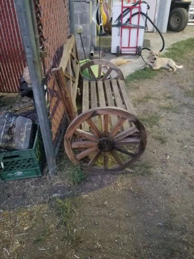 wooden handmade bench - Thumbnail 2