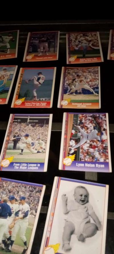 Nolan Ryan baseball cards - Thumbnail 3