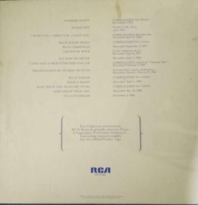 Elvis volume two A legendary performer vinyl record - Thumbnail 3