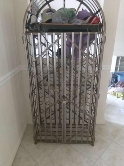 old antiques and paintings - Thumbnail 4