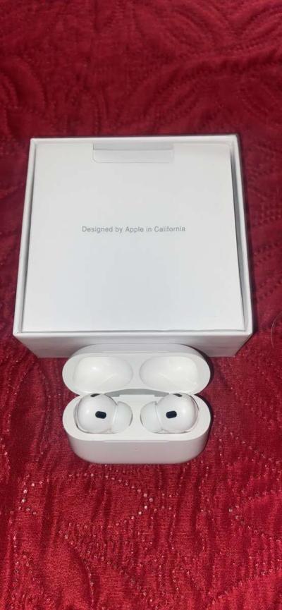 Brand New Air Pod Pros - Thumbnail 2