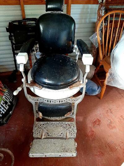 Very Rare 1920s Koken barbers chair - Trenton, Florida