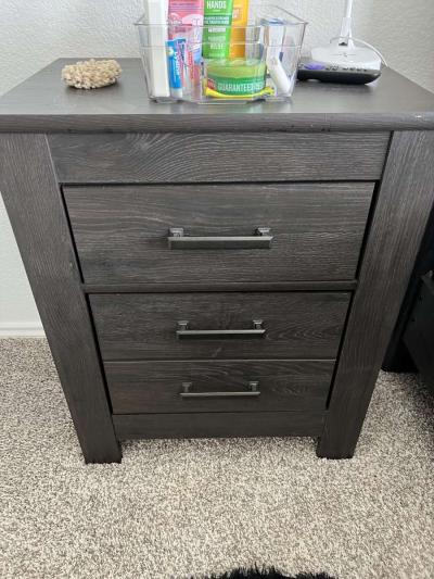 BROWN QUEEN BEDROOM SET - Thumbnail 4