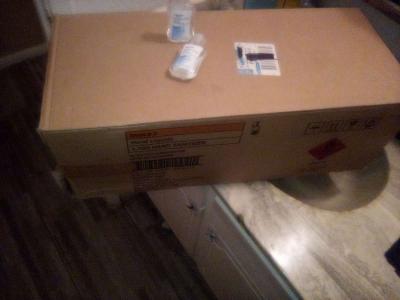 moisturizing Hand sanitizer 216ct each box - Thumbnail 3