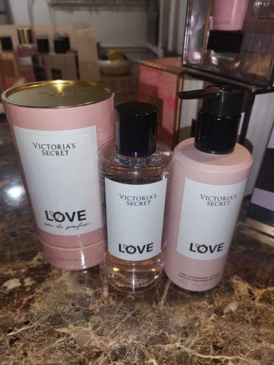 Victoria  Secret Perfume set - Thumbnail 2