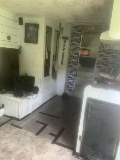 25ft 5th wheeler - Thumbnail 3