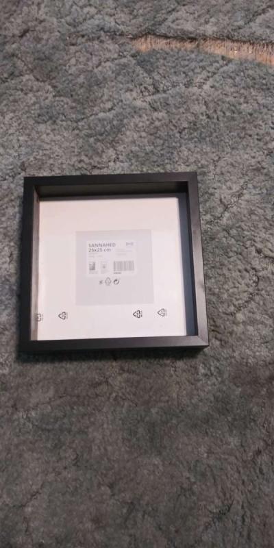 Two picture frames - Thumbnail 2
