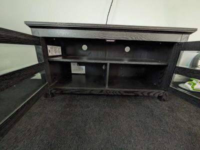 Media stand - Thumbnail 2