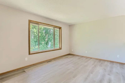 Beautiful single family housing - Thumbnail 2