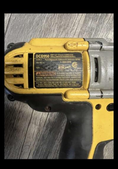 Dewalt drill dcd 950 - Thumbnail 3