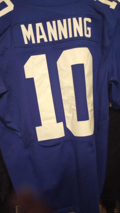 NEW YORK GIANTS MENS 2XLARGE JERSEY - San Bernardino, California