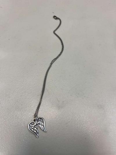 angel wing necklace - La Porte, Texas