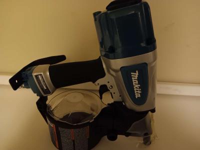 Brand new makita siding  nailer - Thumbnail 2