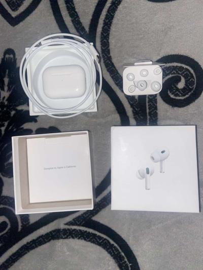 Brand New Air Pod Pros - Thumbnail 3