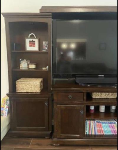 Moving - Thumbnail 3