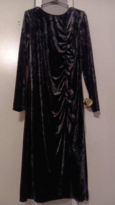 New Black dress - Thumbnail 2