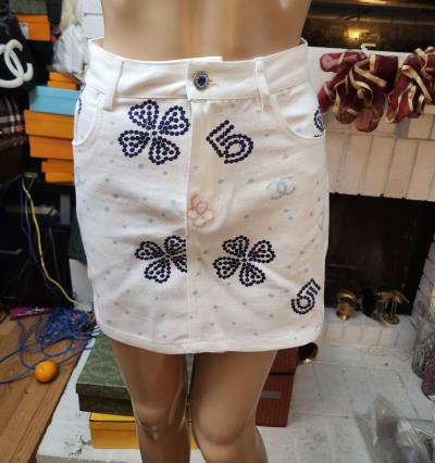 jacket and skirt - Thumbnail 3