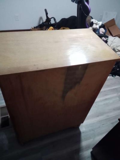 wooden dresser - Thumbnail 4