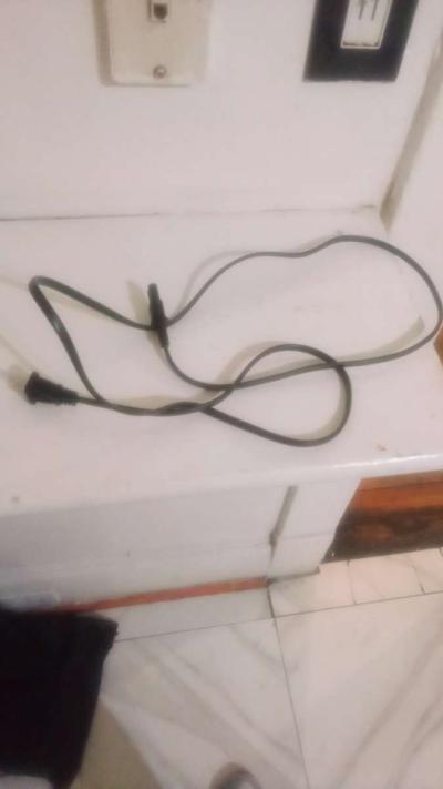 Xbox one S white - Thumbnail 3