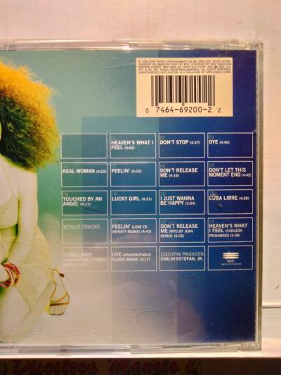 GLORIA ESTEFAN - Thumbnail 3