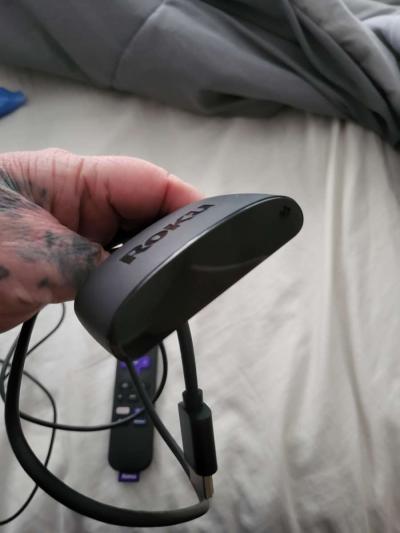roku  new just open box - Thumbnail 4