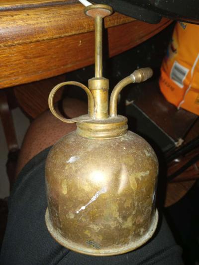 Vintage oil can - Thumbnail 2