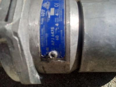 600 volt plug - Thumbnail 2